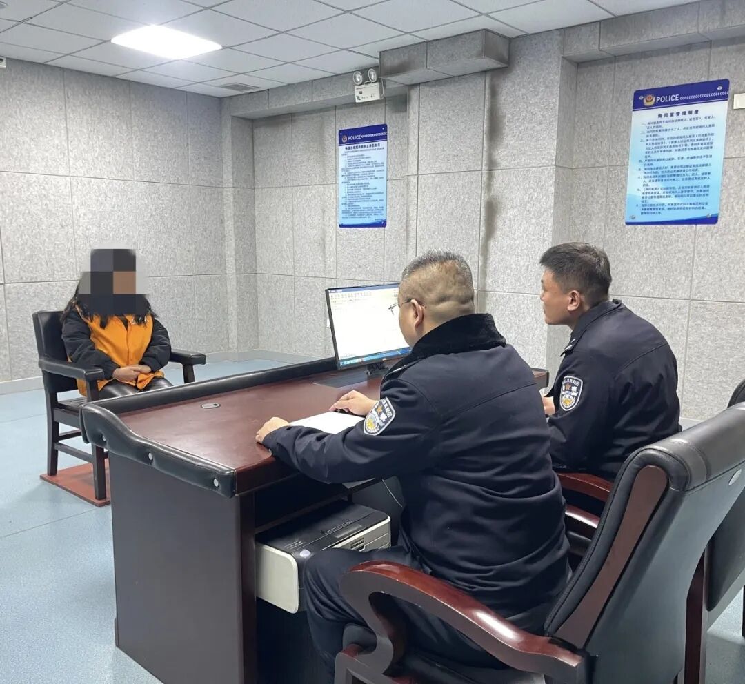 利用AI造谣博眼球？俩人栽了！